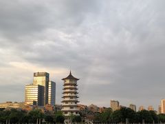 -食膳公园包子铺(烈士公园店)