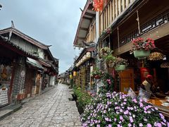 -民食香·腊排骨野生菌美食(木府店)