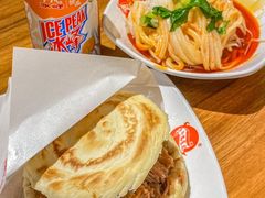 腊汁肉夹馍-子午路张记·肉夹馍(华强北店)