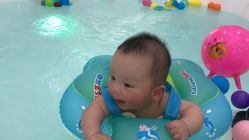 泳池-Pony Baby宝尼婴幼儿游泳SPA馆