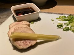 -穹六人间 people 6(岳阳路店)