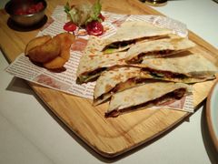 -阿妮叶李(光谷世界城店)