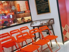 等位区-味福记·江西小炒·南昌小吃(青山湖万达店)