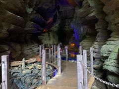 -梭布垭石林景区