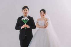点击看大图 -伯瓷皇后婚纱艺术空间