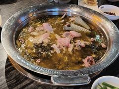 -老船舫·现做活鲜鱼馆(东郊记忆店)