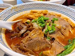 -粉吖吖·邵阳米粉(体育西路店)