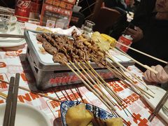 -威记烧嘢·南宁烧烤·超级生牛(绿地店)
