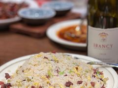 -肆海小川菜酒馆Wine Bistro (青年路店)