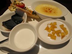 -中航泊悦酒店·云庭咖啡厅(虹桥机场T2店)