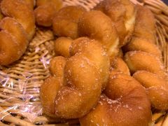 -巴黎贝甜(泗泾店)