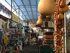 -万商花鸟市场