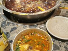 -肖肖酸萝卜鱼火锅(总店)