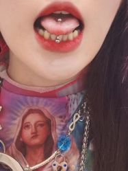 -艺耳美专业穿耳洞打耳洞穿孔
