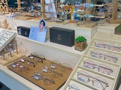 -Trend1881视光·蔡司视觉(领展广场店)