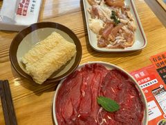 -黔二妞地摊火锅(龙华清湖店)
