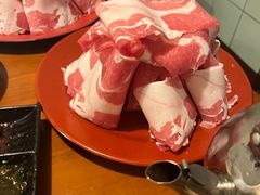 -洞庭洲·防空洞火锅·铜锅涮肉·烧烤(新百广场店)