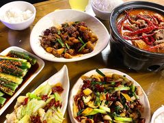 -隔壁老王·家常云南菜(花巷店)