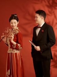 -蒙太奇婚纱摄影(万达店)