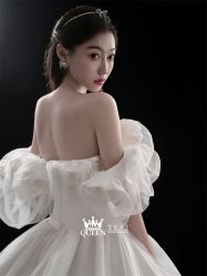 点击看大图 -艾拉·女王婚纱礼服馆
