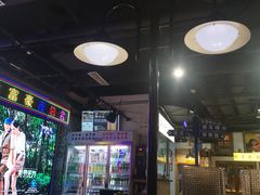 -马路牙子烧烤音乐酒馆(望京店)