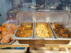 自主快餐任吃-喳喳美食馆自助快餐(合汇城店)