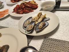 -南湖名都·景湖轩全日制餐厅·海鲜自助·东南亚风味·临湖而食