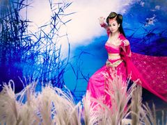 宁珂-九月鹰飞汉服摄影工作室