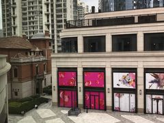 -兴业太古汇·停车场