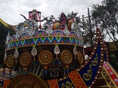 -七彩云南欢乐世界