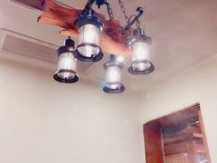 大堂-万里闯关东铁锅炖菜馆(高新旗舰店)
