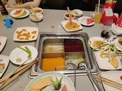 -海底捞火锅(旭辉MALL店)