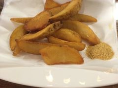 薯角-炸鸡情侣韩式料理(中央大街店)