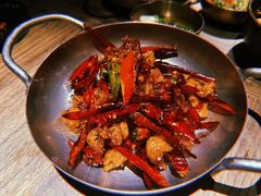 宫爆板筋-毛辣果·酸
