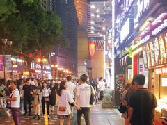 -八一路好吃街(雨田商务大厦店)