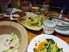 -滇香肴·云南菜蒸汽石锅鱼(云南北路店)