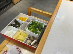 -鲁员外地锅鸡地锅鱼(古墩路店)