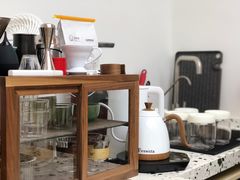 -Line 咖啡(石厦花园店)