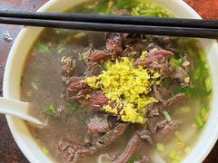 -潮镇老尾牛杂(环城西路店)