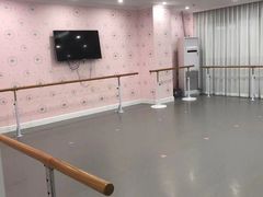 -Isee灰姑娘(六佰本商业街南区利泽西街)