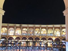 -佛罗伦萨小镇广佛名品奥特莱斯(疏港路店)