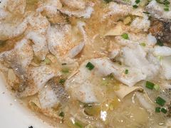 -渔语鱼酸菜鱼新川菜(来福士店)