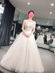 -艾米丽婚纱礼服