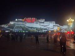 -布达拉宫