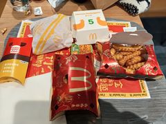 -麦当劳(哈西万达店)