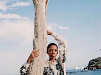 柏林摄影师 是一位坚持胶片摄影的时尚摄影师