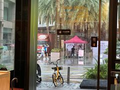 -Dogi&kiki Coffee(中心商务大厦店)