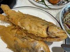炸小黄鱼-香雪海饭店中餐厅(人民桥店)