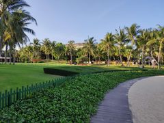 -亚龙湾喜来登·美景台大堂吧