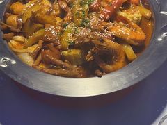 -徐记小怪兽肉蟹煲店(哈西万达金街店)